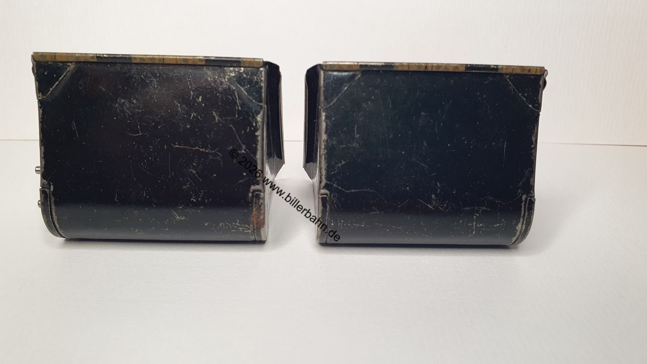 Farbmuster SCHWARZ und BLAU